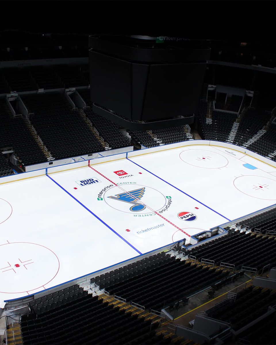 First look at the new Blues home ice 🧊

📸 <a href="/StLouisBlues/">St. Louis Blues</a>