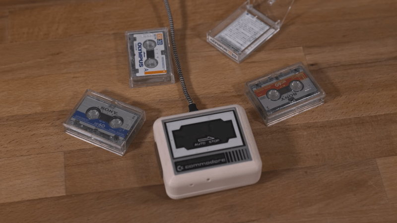 dfrobotcn's tweet image. This mini Commodore Datasette uses micro cassettes + USB to bring tape storage to modern PCs. Developer loaded PacMan via &quot;sticky tape and rust&quot; - the most delightfully impractical 1MB storage device ever! 💾 
🤖For more details: hackaday.com/2025/09/01/tin…
#RetroComputing #C64