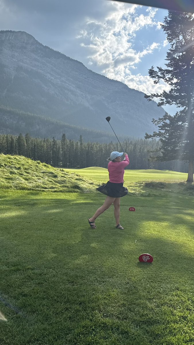 Mountain golfing hits different! And I love it.