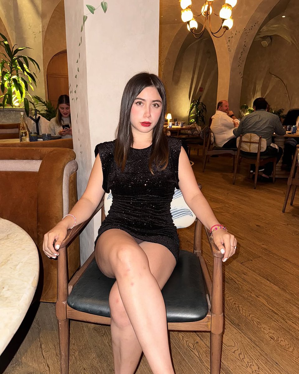 SexyVestidos's tweet image. Café con café ☕, buena combinación