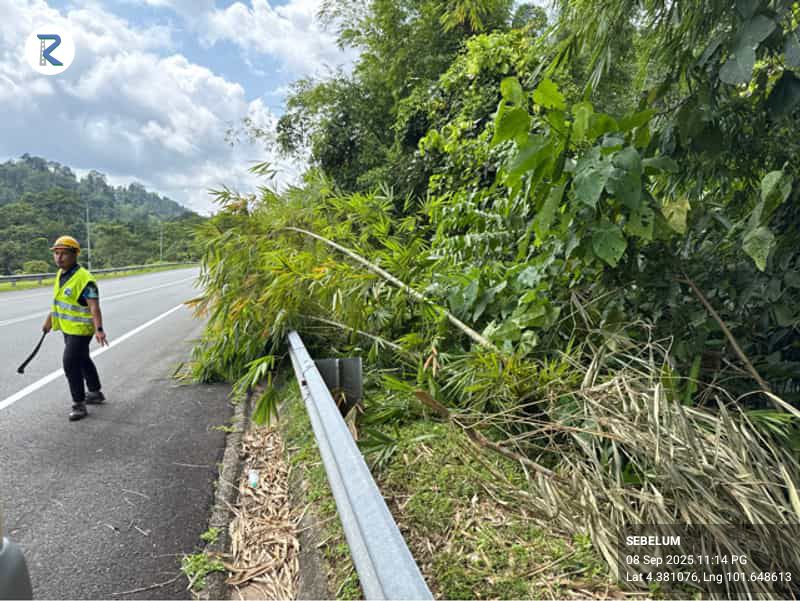 🚧 #teamroadcare 🚧

Kerja-kerja penyelenggaraan am mencantas dahan dan pokok tumbang pada jalan di FT0102 Seksyen 41.00,  Jalan Pos Betau - Lembah Bertam , Daerah Lipis, Pahang Darul Makmur

<a href="/JKRPAHANG/">JKR PAHANG</a> 
<a href="/JKRLIPIS/">JKR LIPIS</a> 
<a href="/Roadcare_HQ/">ROADCARE (M) SDN BHD</a> 
<a href="/Roadcare_Phg/">ROADCARE PAHANG</a> 
<a href="/RcBentong/">Roadcare Bentong & Raub</a>