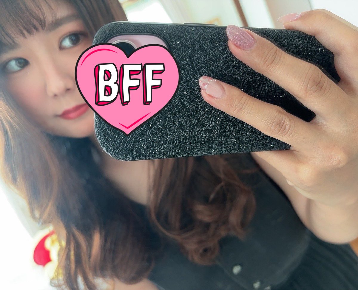 今日は赤リップ💄何かつよつよになった気分がする💪🏻