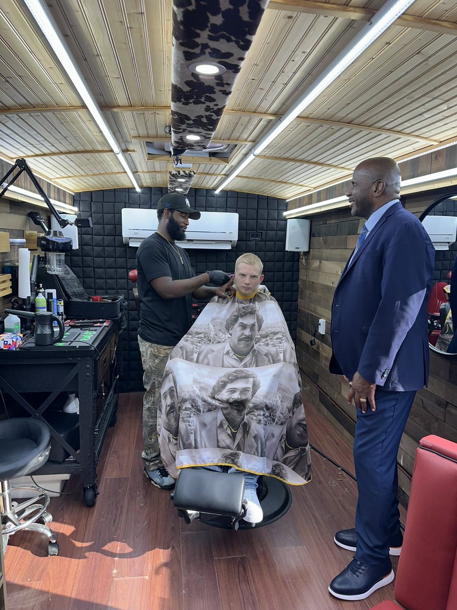 Angela McGee tweet media