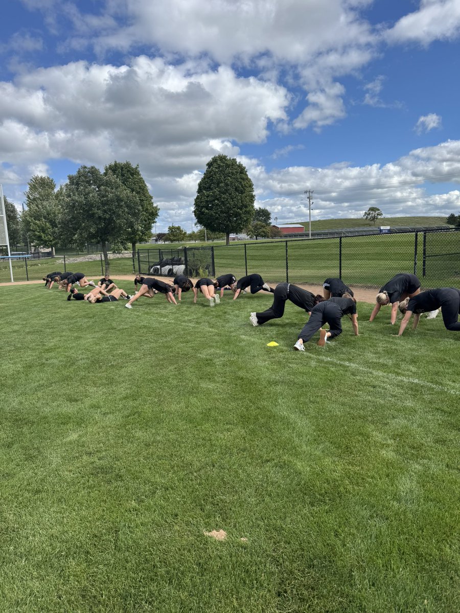 Upper Iowa Softball tweet media