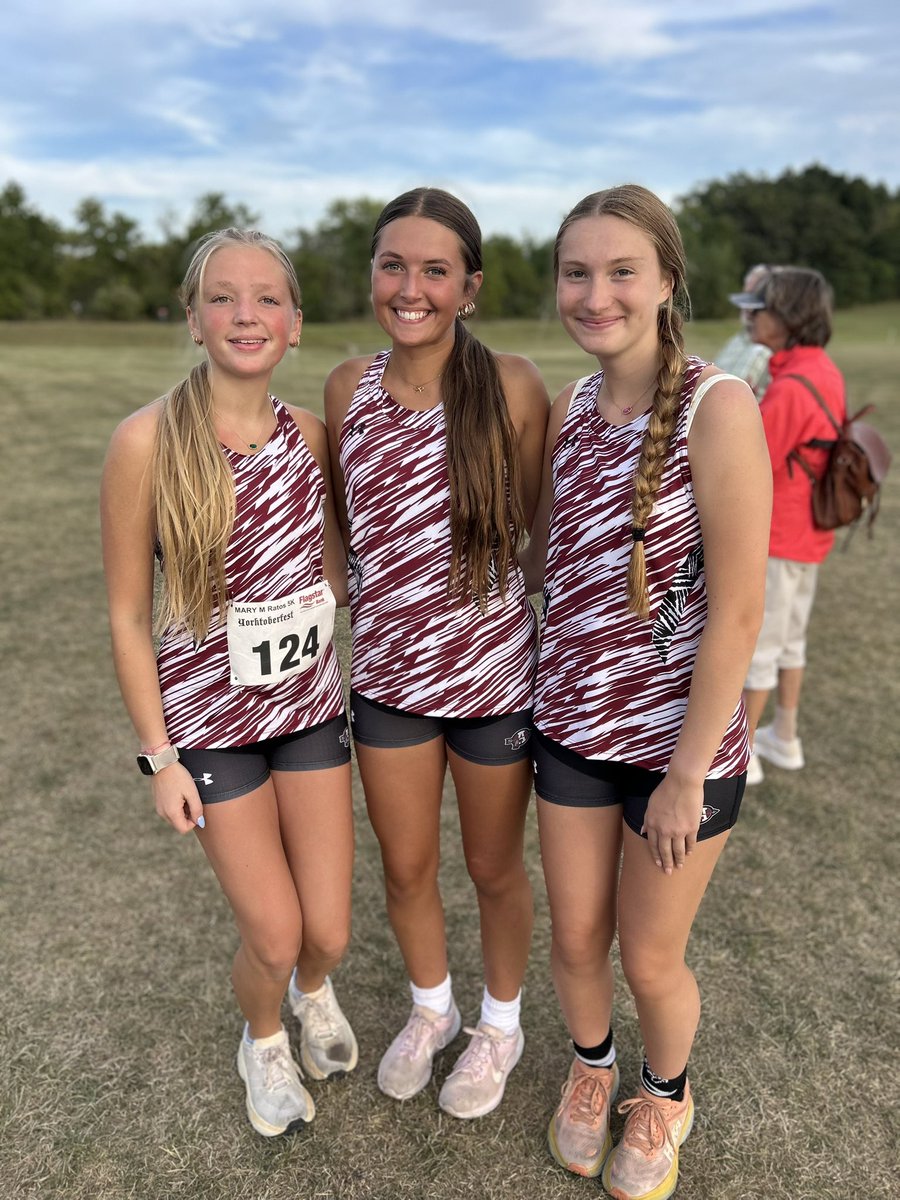 ACHSGirlsXC's tweet image. Honored our amazing seniors tonight at our home meet! Congratulations &amp;amp; thank you for your dedication towards ACHS XC! ❤️🏹 #onceasequoitalwaysasequoit
