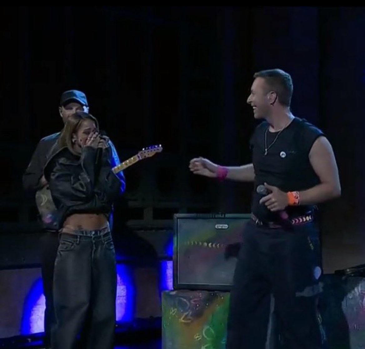 tini, exijo a Coldplay en futttura. gracias.