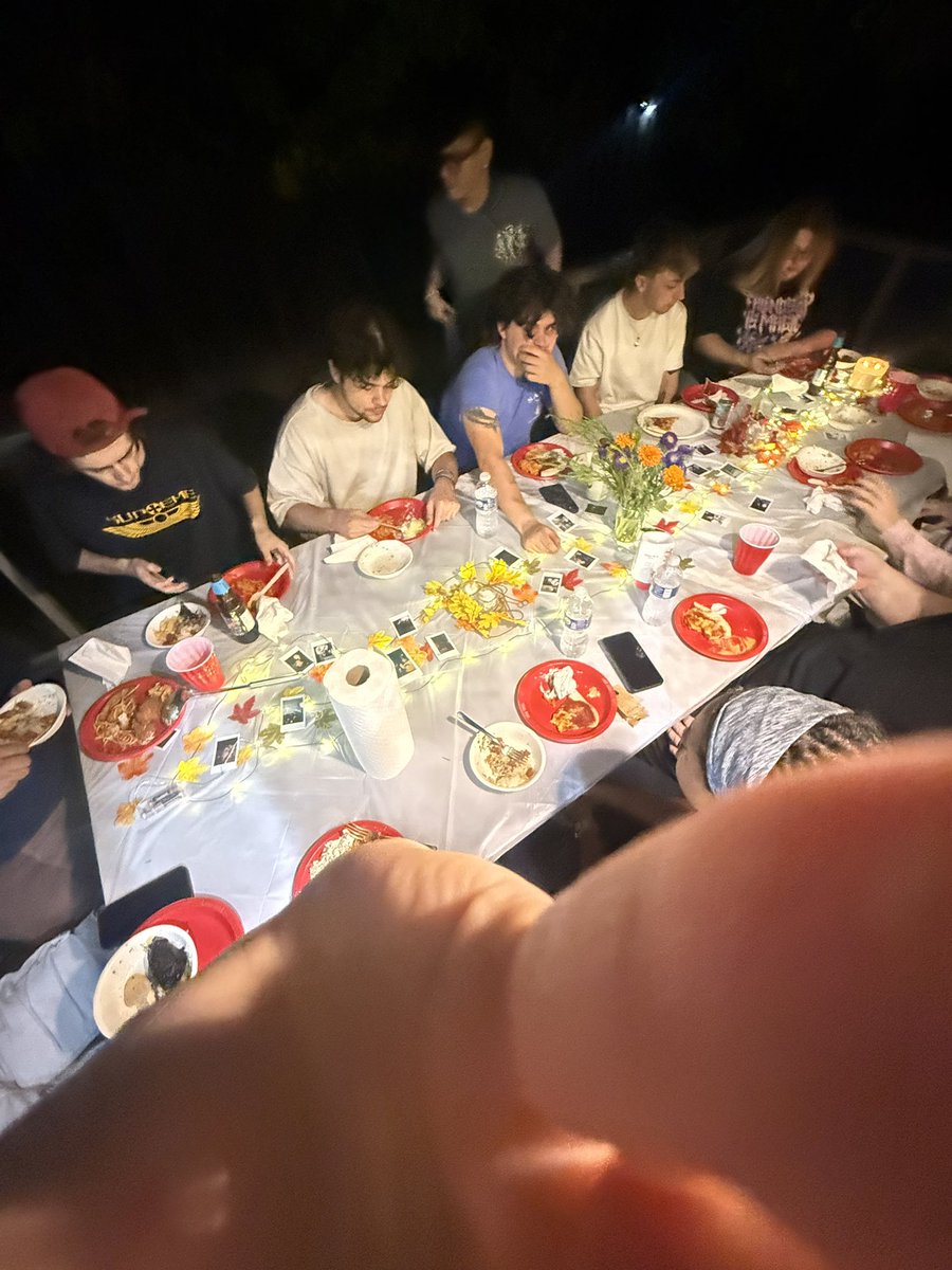 danielh_roblox's tweet image. I had a blast seeing at #RDC25! So good to see so many new friends and old. Especially fun to spend time with the @diepolderclub crew, jump out of a plane, and not kick any giant beachballs 😅!