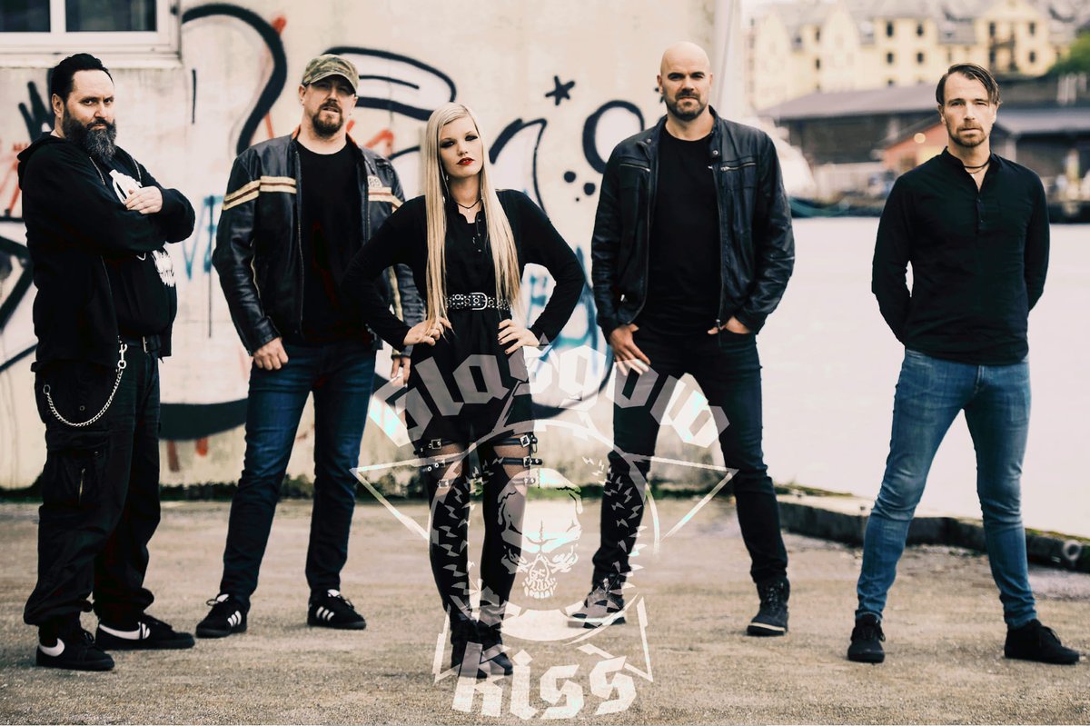 MetalRockPunkN's tweet image. GLASGOW KISS - Those Wasted Years (OFFICIAL MUSIC VIDEO) [Alternative Metal] Eclipse Records #glasgowkiss #eclipserecords #alternativemetal #modernrock #glasgowkissband --- metal-rock-punk-news.blogspot.com/2025/09/glasgo…