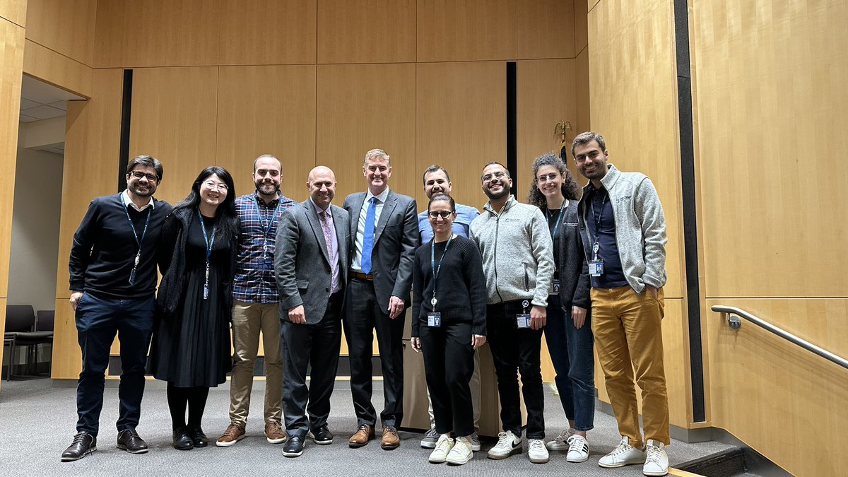 DrChoueiri's tweet image. Thank you prostate scientist-extraordinaire @JoshLangMD for coming to our @DanaFarber Grand Rounds “Sweeney Lecture @si. Elegant work in CTC at the crossroads of translational research and bioengineering! cc: @DanaFarber_GU @mishabeltran