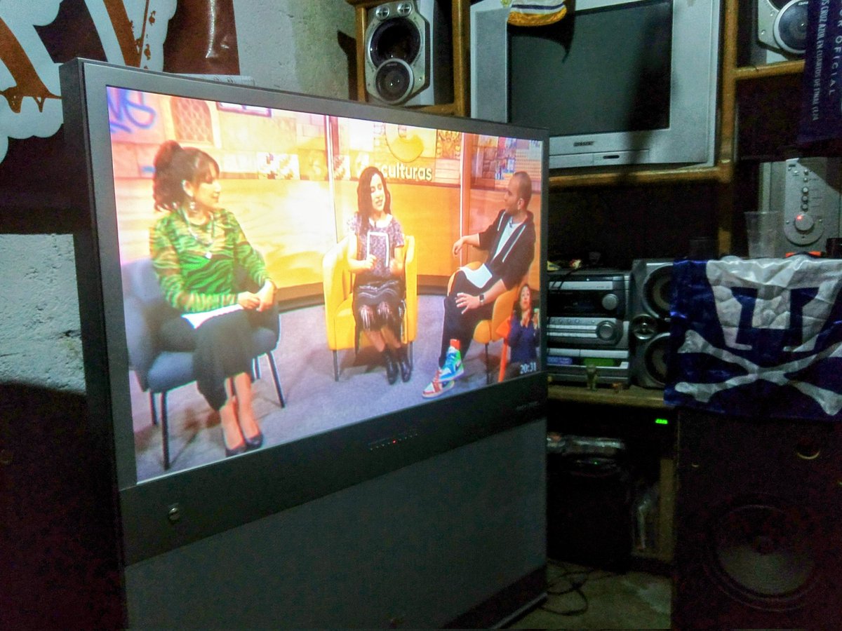 # culturas 22 <a href="/luisalaouija/">Luisa La Ouija</a> <a href="/claudifonos/">Claudífonos</a> muy interesante la plática con Tania de la uni de Chapingo,un abrazo enorme esa bandera de culturas 22