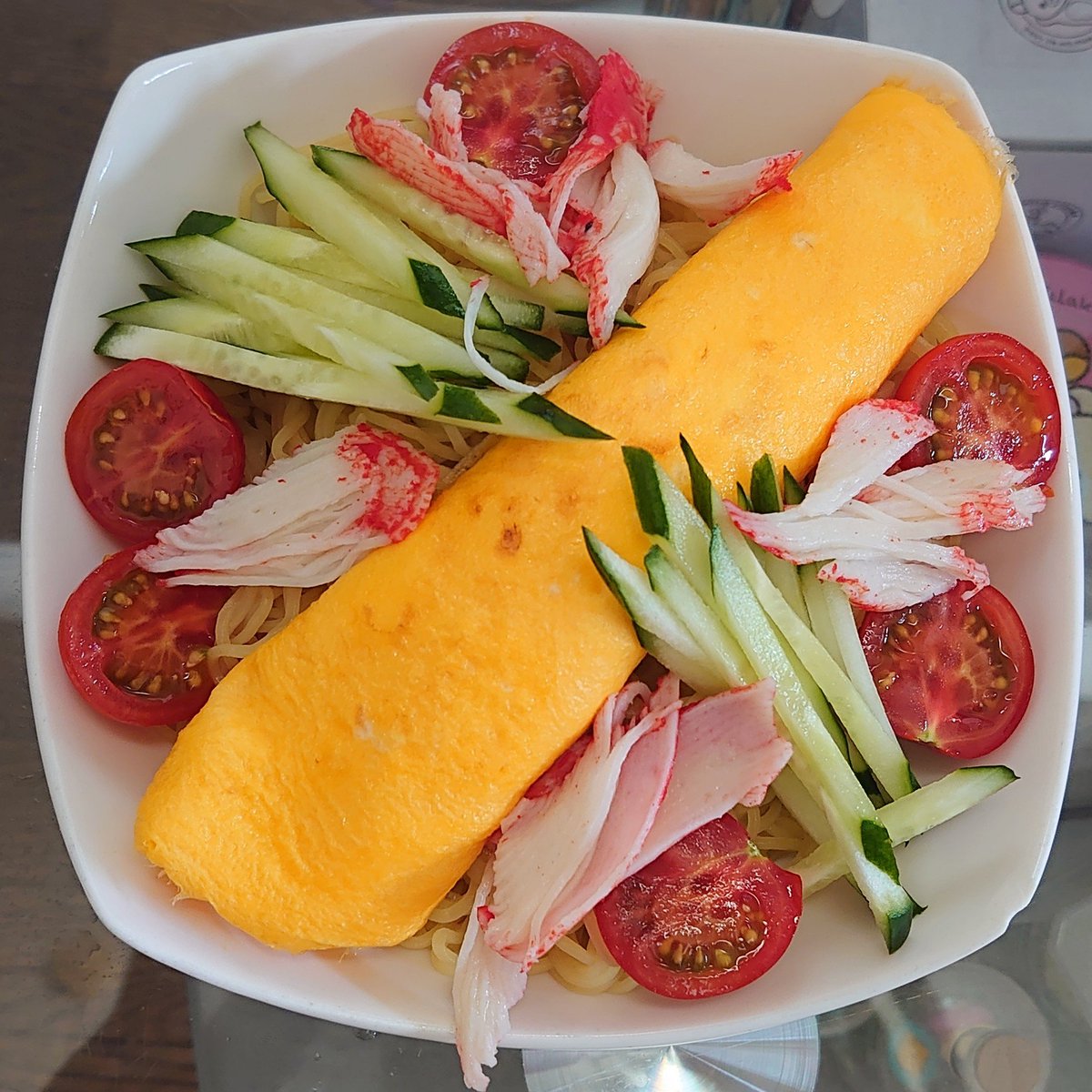 おはよー(ノ∀`)🌙✨

私、配信担当のMoon Light
コッチはたまご斬るのめんどうだった人の冷やし中華

#おはようVtuber