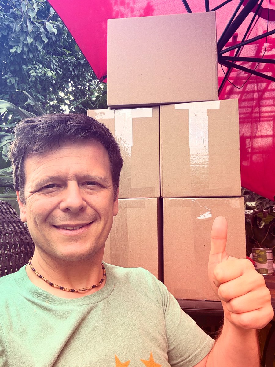 TheAmazonFoley's tweet image. 