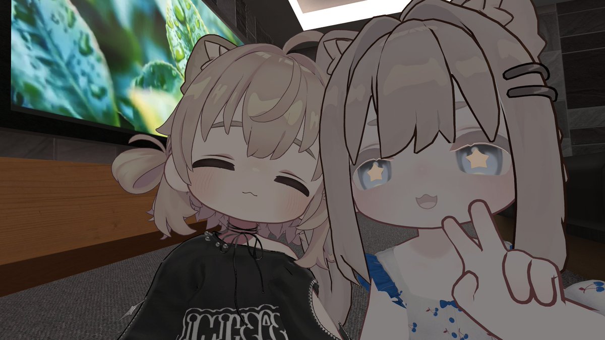 おはよー！
最近のツーショ！ほぼ初めましての方達と(*'▽')
もっと挨拶にいけるようにがんばる！