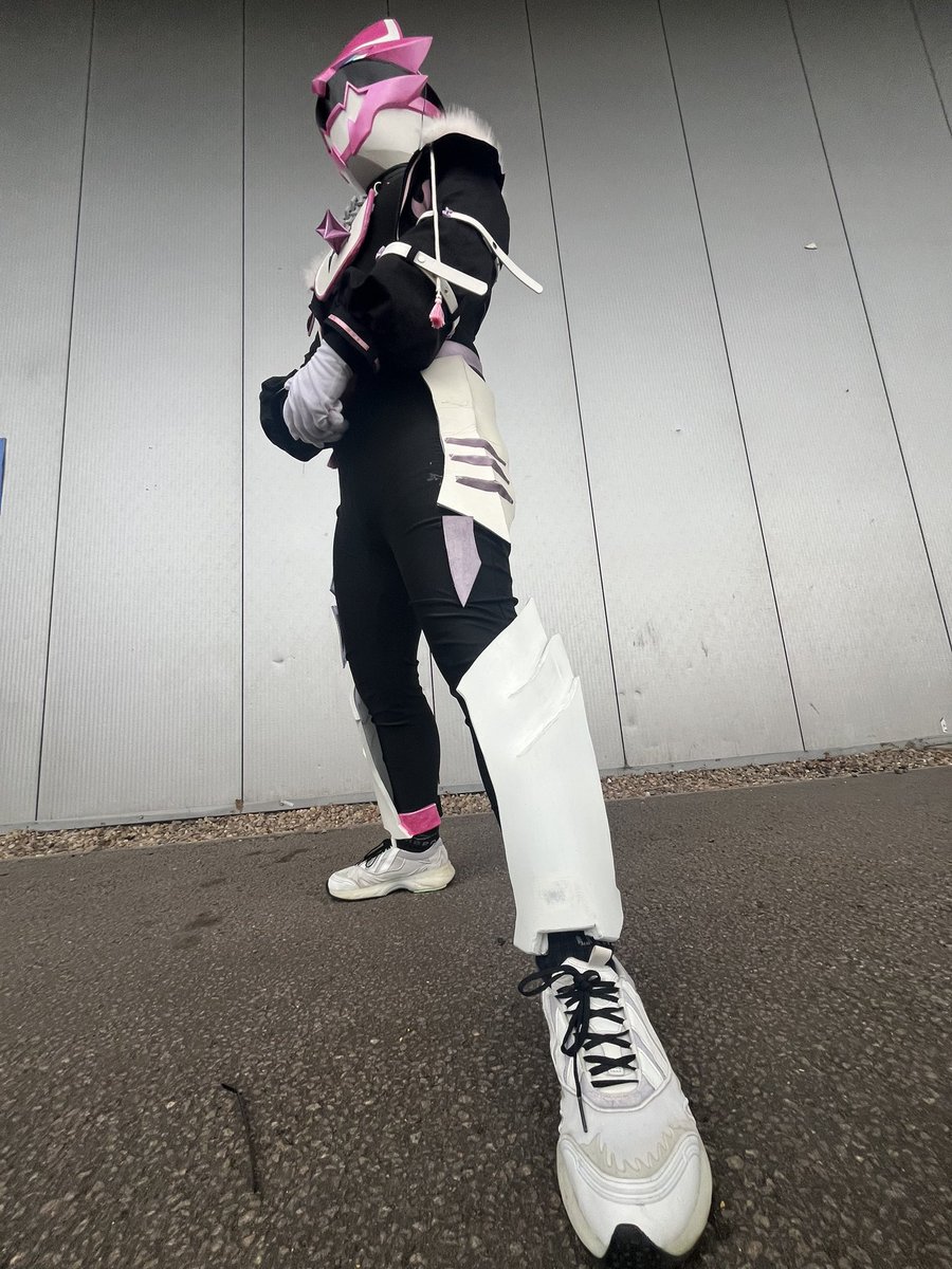 fulaaron's tweet photo. Had a fantastic time at vexpo this year! Enjoyed cosplaying sentai mococo! 

Looking forward to the next con!

#tokusatsu #supersentai #FUWAMOCO #MococoAbyssgard #cosplay #Vexpo https://t.co/kv9kXDL9Dc