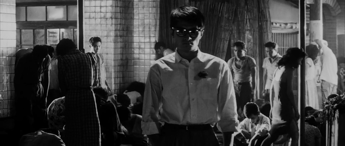 StevenWallaby's tweet image. They'd kill you if you staged scenes this well today.