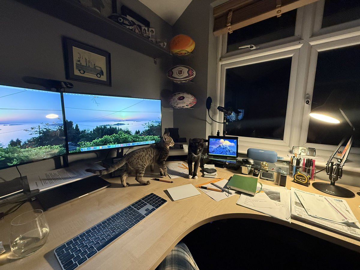 Oh, hi chaps. 
Desk inspection is it.