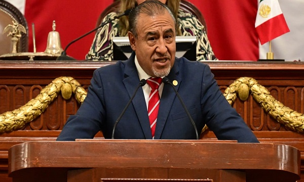 Impulsan alfabetización digital para combatir desigualdad y promover inclusión
• En México, el analfabetismo en mayores de 15 años bajó de 5.5% en 2015 a 4.7% en 2020, señalo el legislador <a href="/PabloTrejoIzt/">PabloTrejoIzt</a> <a href="/XochitlBravoE/">Xóchitl Bravo</a> <a href="/Congreso_CdMex/">Congreso de la Ciudad de México</a> <a href="/GPMorenaCdMex/">Grupo Parlamentario de Morena en Ciudad de México</a> #PRD
vozdelasociedad.com