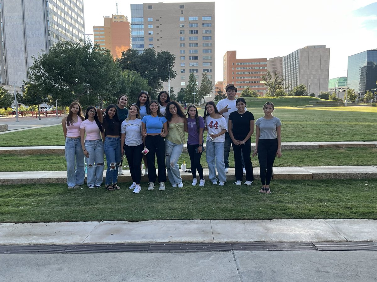 McMisd's tweet photo. We had a blast at the 1st annual HOSA back to school picnic!🧺 🥪🚀@misdcte https://t.co/HEMfzApWvg