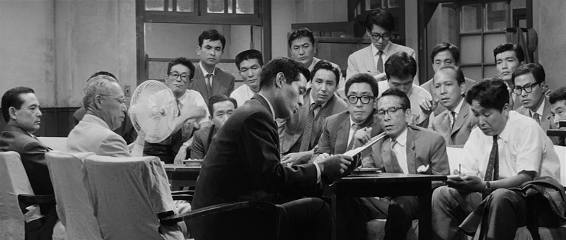 StevenWallaby's tweet image. They'd kill you if you staged scenes this well today.