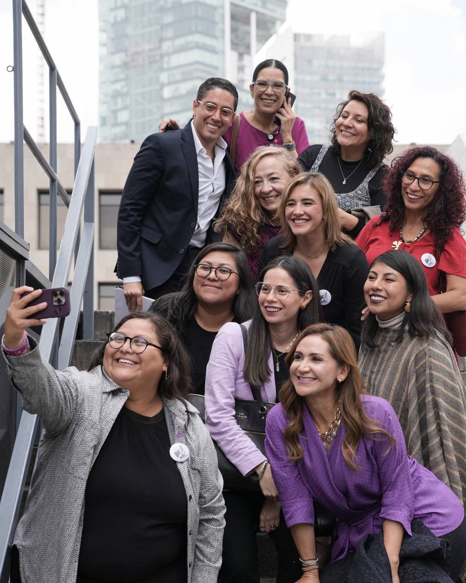 Hoy celebramos la reinstalación del Sistema Nacional de Prevención, Atención, Sanción y Erradicación de la Violencia contra las Mujeres.

Un hecho histórico al estar bajo el liderazgo de nuestra Presidenta <a href="/Claudiashein/">Claudia Sheinbaum Pardo</a> en coordinación con la Secretaria de Gobernación <a href="/rosaicela_/">Rosa Icela Rodríguez Velázquez</a>
