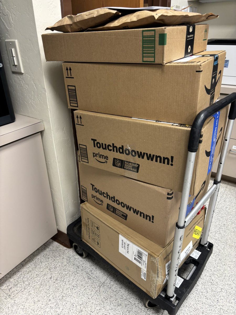 Leontynesjr's tweet image. Amazon supplies have started to arrive in 3-D printing and prototyping has begun for the Makers of Change challenge! I’m so proud to have 10 student groups this year. #projectbasedlearning @SWHDaz