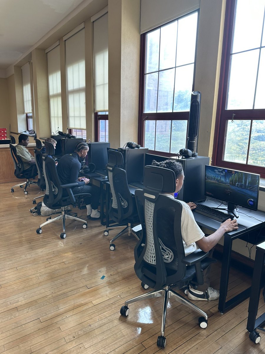 Guys <a href="/Volterohh/">aubin</a> showed up just to flip reset on my students and then left