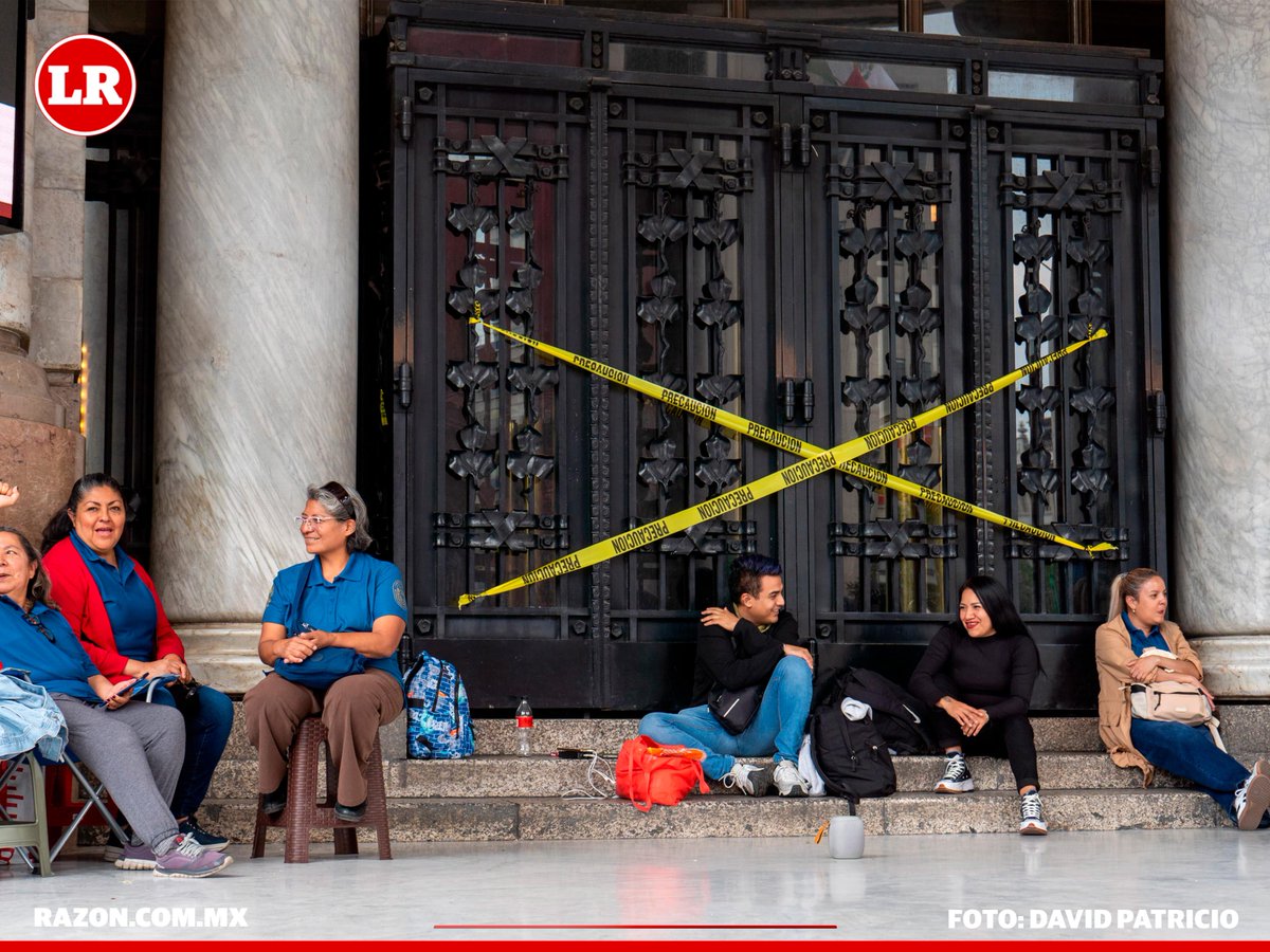 LaRazon_mx's tweet photo. #Galería | Aspectos de algunos museos que se encuentran cerrados debido al paro de labores por parte de los trabajadores del Instituto Nacional de Bellas Artes y Literatura (#INBAL)

📹: David Patricio @alexdavidaqui  / @LaRazon_mx https://t.co/4NEAbDVeHy