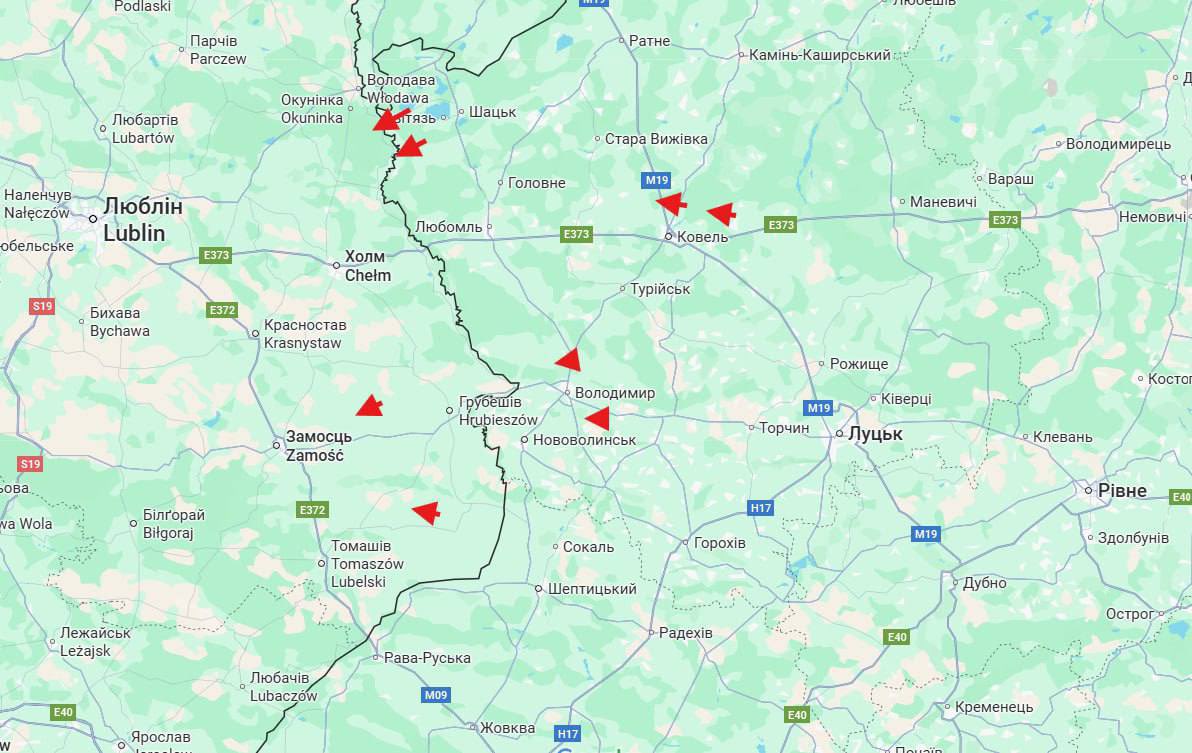 sentdefender's tweet image. At least three “Shahed” attack drones have reportedly been downed within the last few minutes over Eastern Poland, with additional possibly heading in the direction of Rzeszów and Zamość. Both the Ukrainian Air Force and aircraft with the NATO Quick Reaction Alert (QRA) are…