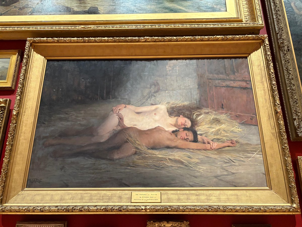 Mina | Solo Travel + Digital Products tweet media