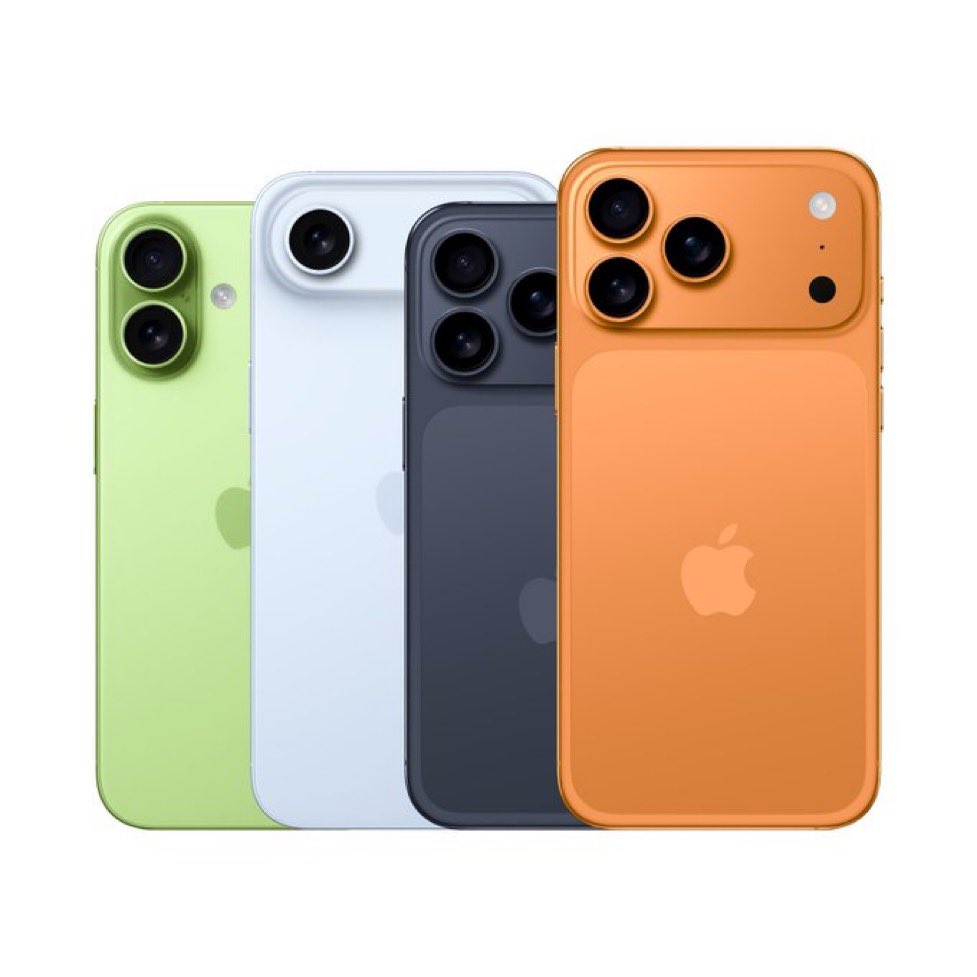 TechyPathshala's tweet image. iPhone 17 series is here
This is the Indian Pricing
iPhone 17 256GB: ₹82,900
iPhone air 256GB: ₹1,19,900
iPhone 17 Pro 256GB: ₹1,34,900
iPhone 17 Pro Max:- 256GB₹1,49,900
Pre Orders starts from 12th September. #AppleEvent