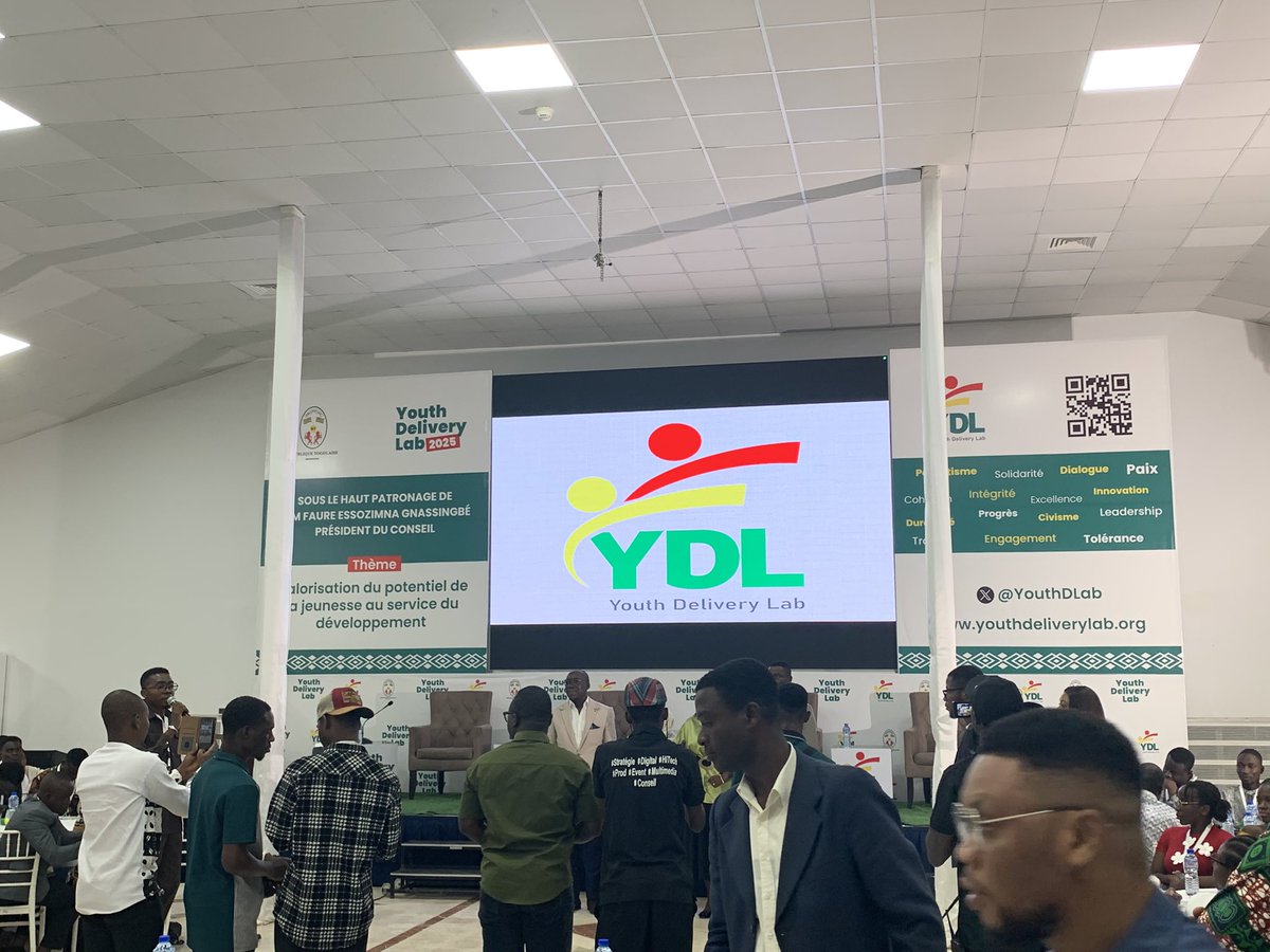 TNadjagou's tweet photo. C’était un réel plaisir d’avoir pris part à la 2ᵉ édition du Youth Delivery Lab, un moment profondément riche et inspirant pour nous, la jeunesse.  
Retour en images sur cette belle expérience faite de partages, d’idées et d’engagement. 

*#YouthDeliveryLab #EngagementJeunesse # https://t.co/Kx4zZmgnDD