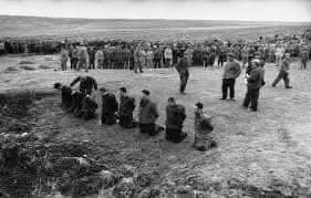 Өнөөдөр Монгол  үндэстний оюун санааг тээгч,алтан ургийнхан,төр шашны зүтгэлтнүүд,эрдэмтэн мэргэдийг аймаглан устгасан Оросын алсын бодлого зорилготой  аймшигт геноцид их хядлага эхэлсэн өдөр.

МАРТАЖ БОЛОХГҮЙ ДАВТАХ УЧИРГҮЙ...‼️‼️‼️