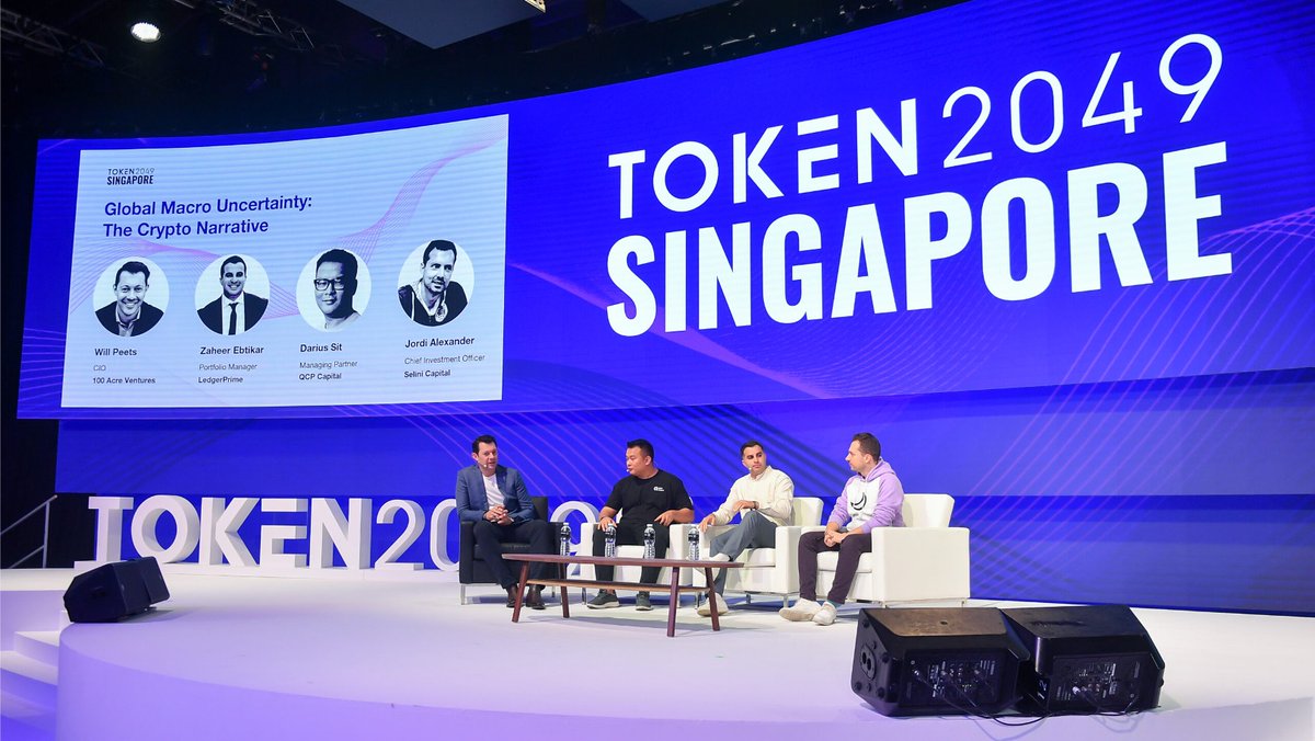 Tran4Tu's tweet photo. Cái tên tên Token 2049 ?

Con số 2049 mang tính biểu tượng về tương lai. Năm 2049 đánh dấu tròn 100 năm sau khi Internet ra đời (ARPANET khởi chạy năm 1969), gợi đến một cột mốc viễn tưởng trong sự phát triển của công nghệ blockchain, tiền mã hoá và Web3 https://t.co/RBkuABhbgu