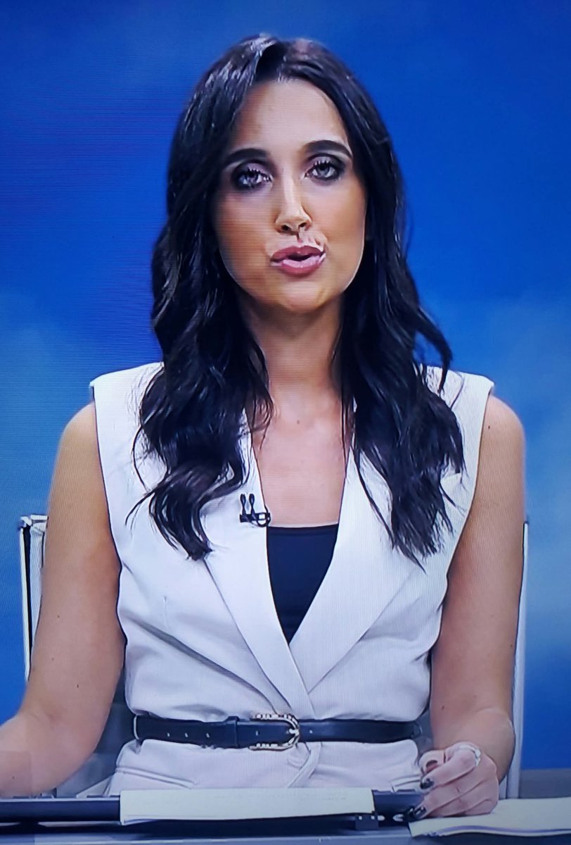 Que os santinhos me protejam dos pensamentos ímpios e libidinosos ...
Obrigado RTP.