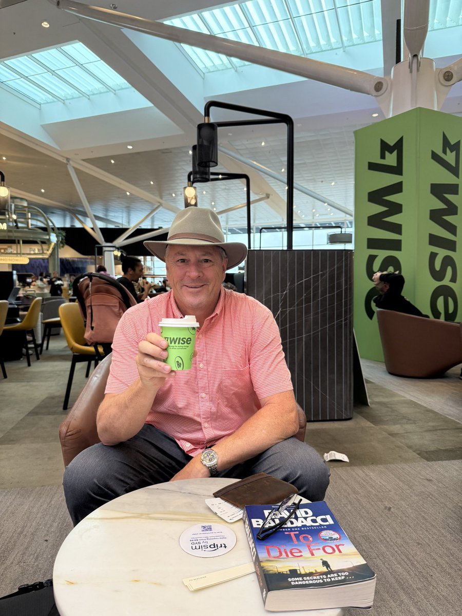 james_jcorbett's tweet photo. Free coffee thanks to @Wise nice promo https://t.co/AOFropck2C