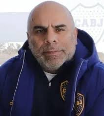 martinippo's tweet photo. Pensé que la selecta jugaba mañana por la diferencia horaria
 (acá son las 12) https://t.co/PEClezgTRh