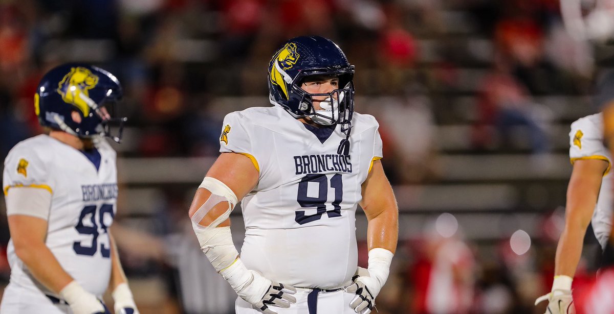 Bradynsmith44's tweet photo. No place like home❗️🤟🏼🤟🏼 @ucobronchofb https://t.co/ZbbfMhRF8K