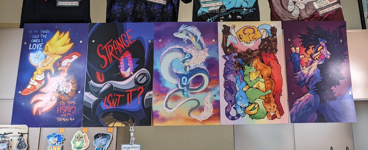 So my prints have been selling pretty well every con I've been taking them to! 
So I want to expand my print portfolio 
What kinda stuff do y'all want to see?