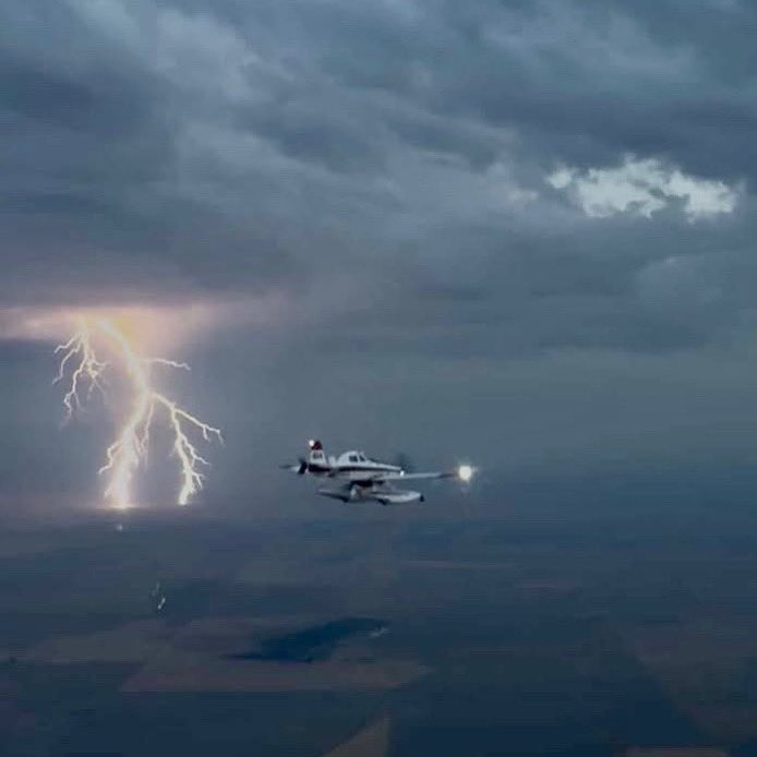 The lightning just keeps coming. A view of Zeus’ handy work last night in eastern Washington as wildfire aviation resources were returning to base for the evening. 

Thanks to the subscriber who shared this insane view they had last night.