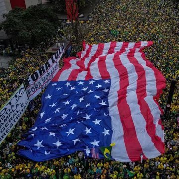 MidiaLibre's tweet photo. @EduGiraoOficial Thank you,Senator Eduardo Girão @EduGiraoOficial,for standing strong with the people of Brazil🙏🇧🇷Your courage and commitment to freedom inspire us all. May God’s blessing always be with you✨✝️ #Freedom #Brazil SOMOS TODOS BOLSONARO #StandWithBolsonaro #FreeBrazil #HumanRights https://t.co/NmuT7gSpjy