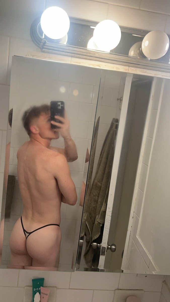 war_fem85192's tweet photo. Hello everyone. This is me. 23 twink 🫡. https://t.co/t7Q7KXlovc