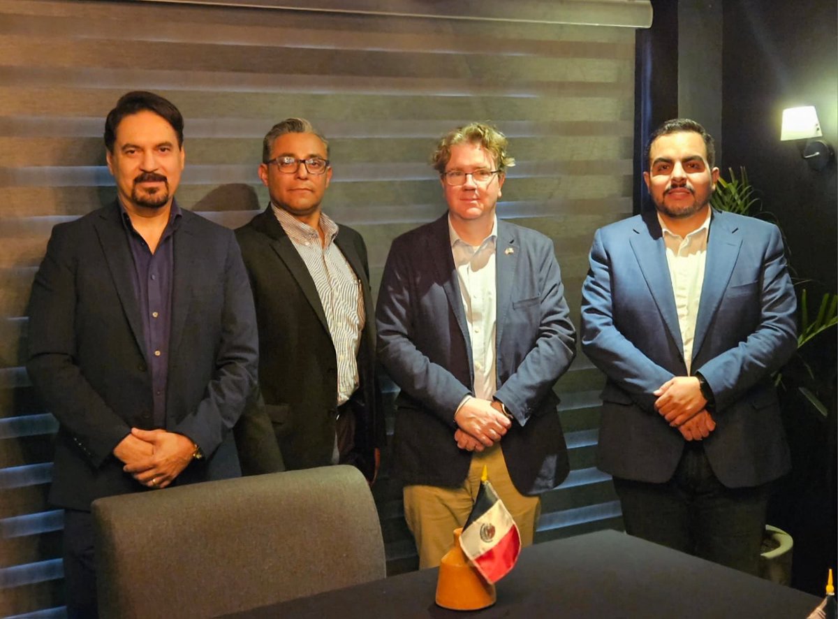 Hoy tuve la oportunidad de reunirme con Nicolás St-Pierre, Primer Secretario (Político) de la Embajada de Canadá 🇨🇦 en Durango.

Fue un diálogo muy enriquecedor sobre los retos de seguridad que enfrentamos en nuestra ciudad y las oportunidades que tenemos para construir un mejor
