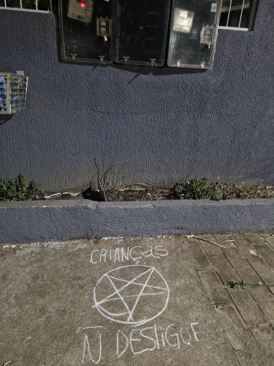 NicoNicoThin tweet media