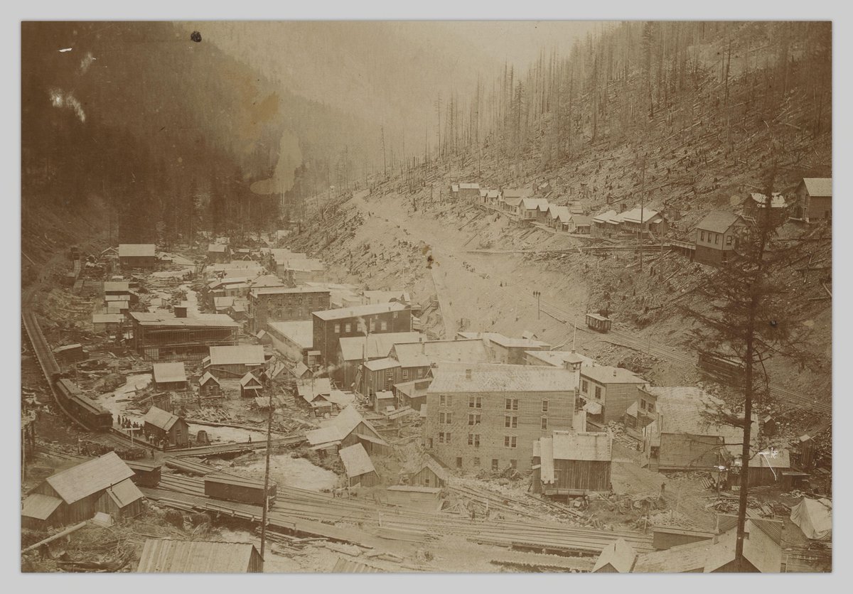 Now the "Sandon Ghost Town."

Take a look at this historic photo from around the 19th century, a time when miners, dreamers, and schemers flocked to the interior of BC.

DOI: dx.doi.org/10.14288/1.042…