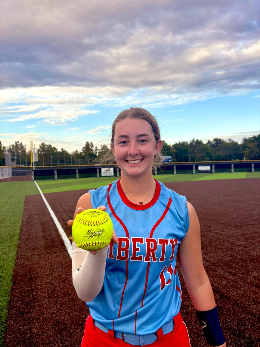 Liberty (Wentzville) Softball tweet media