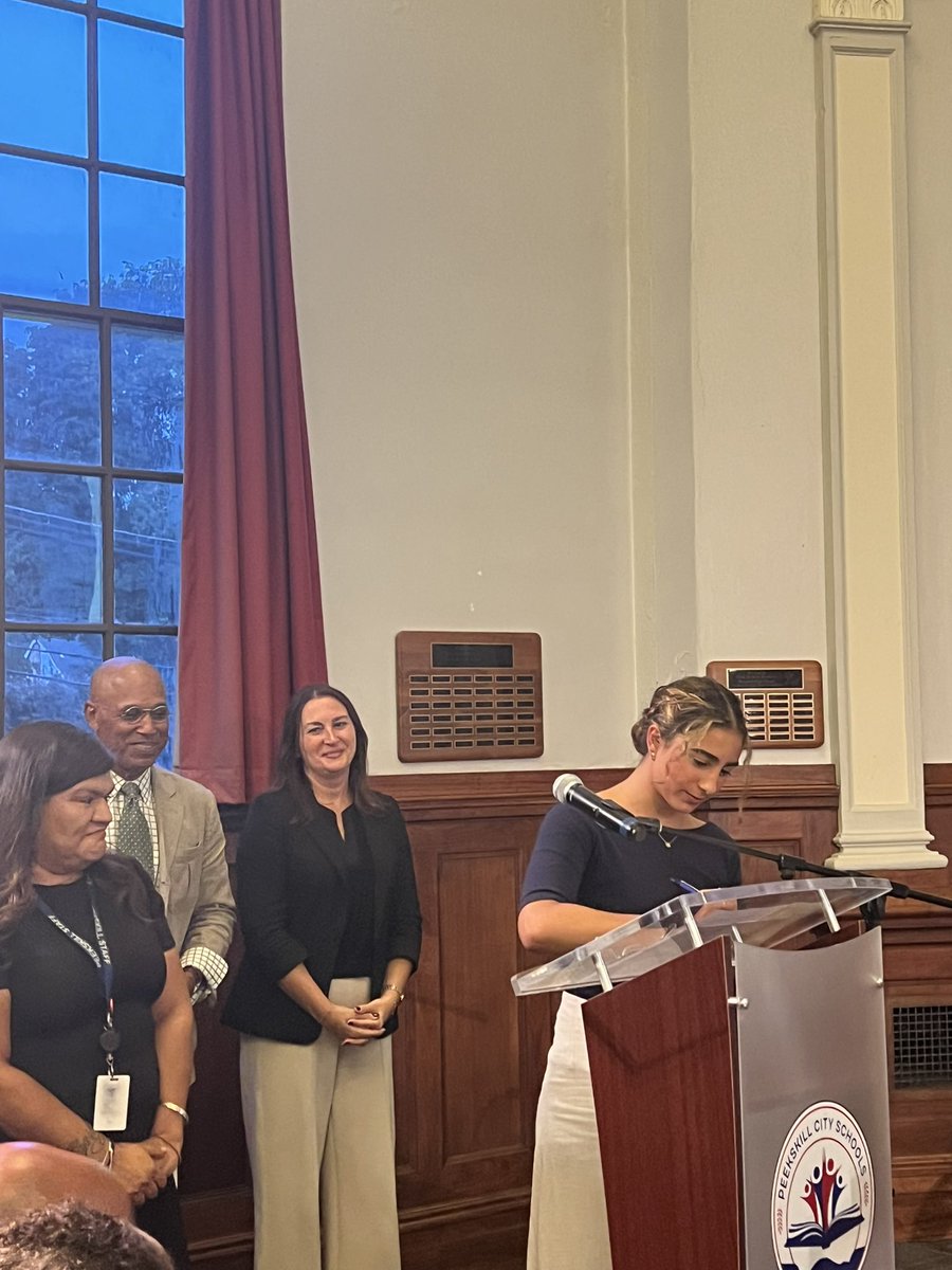 Our ex officio board members were sworn in at tonight’s board meeting, our students are ready to lead, serve, and represent with true Peekskill Pride! ❤️💙