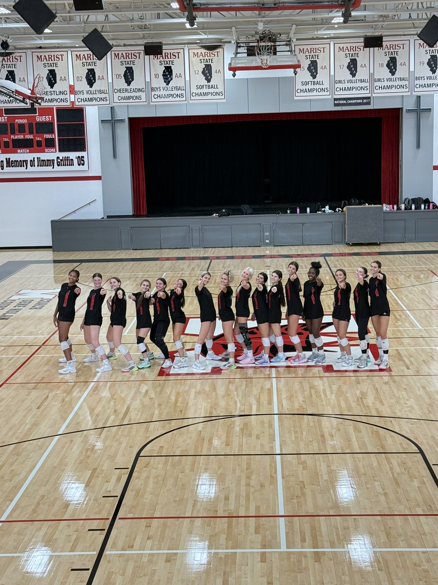 RedHawkVB's tweet image. #ProgramSweep over Marian. Now itโs time for the Inaugural Marist game played on the new floor ๐๐คฉ๐ Donโt wanna miss it be there tomorrow 6pm shirts, giveaways, theme IS ๐บ๐ธUSA๐บ๐ธ #ProgramCourtOpener