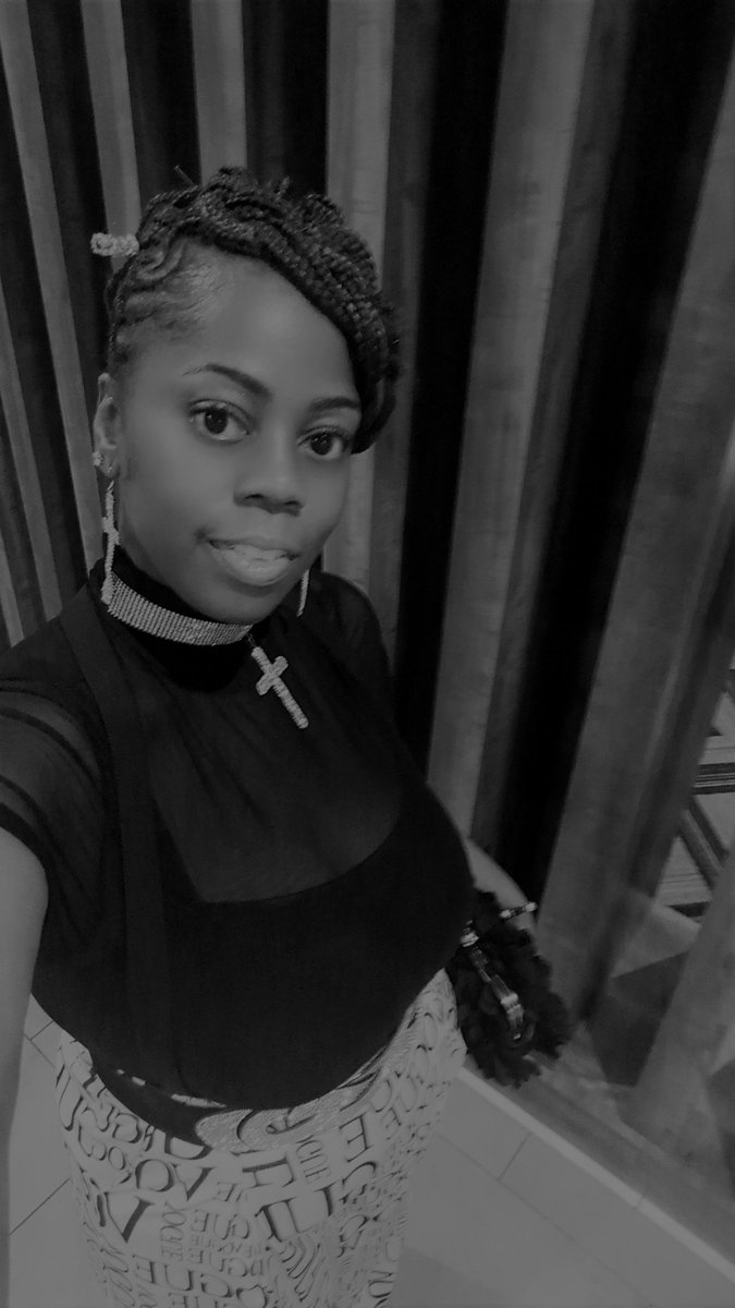 mzsha87's tweet photo. I #thank #God for another day. Just reflecting on my life and I am #thankful God has kept me and #treats me #betterthanideserve #stilloved #blessed https://t.co/HfkoUOJXsj