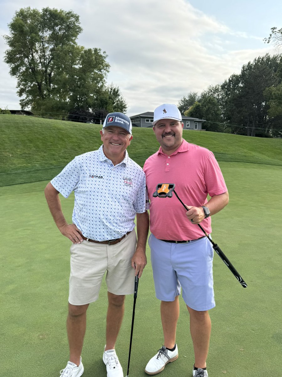 Weinandt tweet media