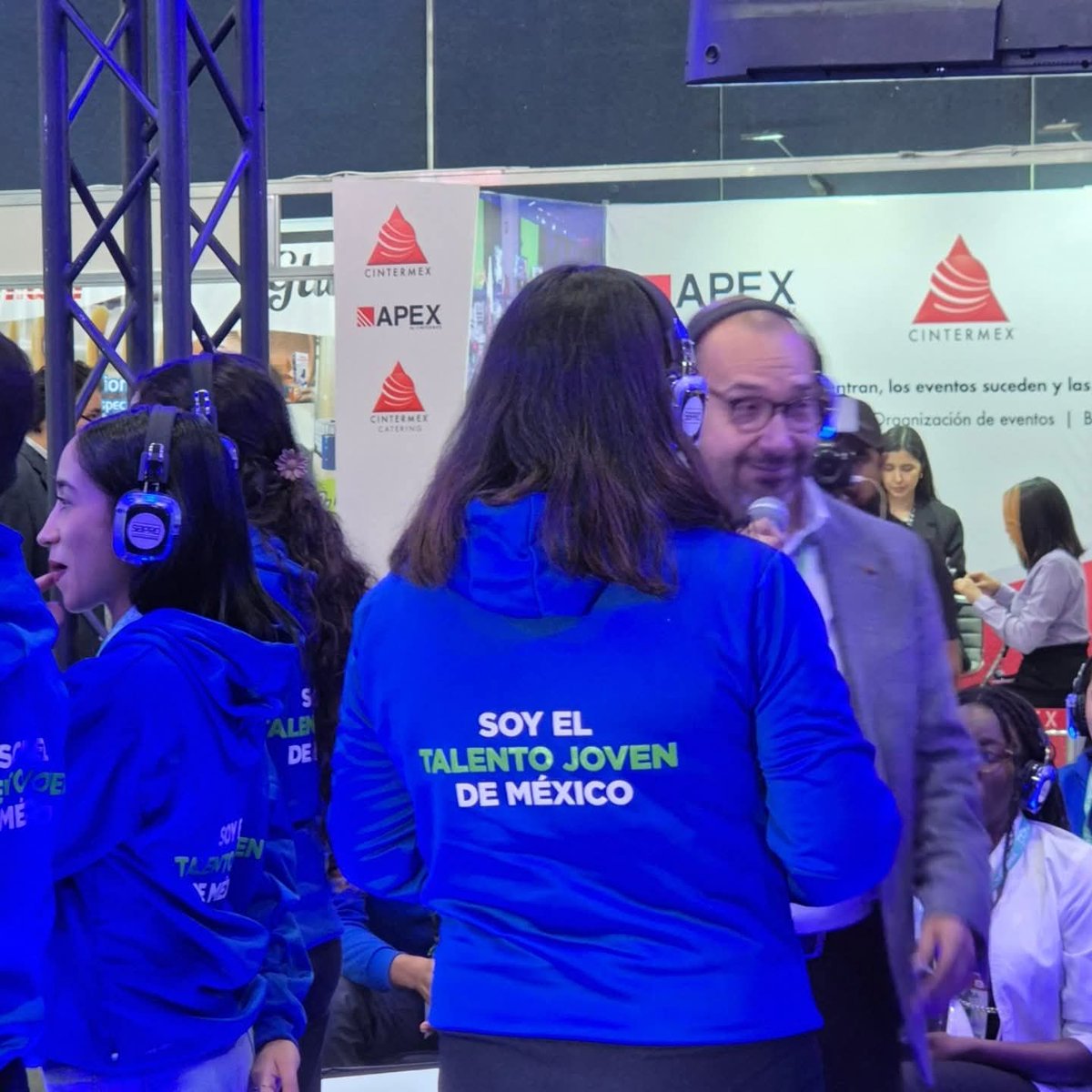PCaintra's tweet photo. Primer día de nuestro Auditorio Practicantes CAINTRA en #EXPOPYME 😎

Gracias a los practicantes de empresas usuarias por acompañarnos 🎓⚙️

#PracticantesCAINTRA #EXPOPYME #CAINTRA #Practicantes #Becarios #Talento #Universidad https://t.co/NEKCI9MBbl